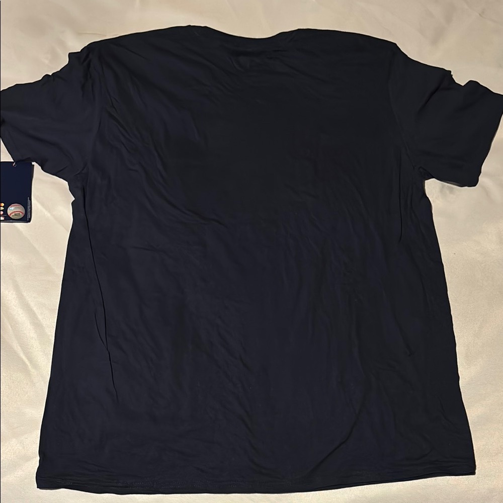 MLB Cleveland Guardians T-Shirt - Picture 3 of 3